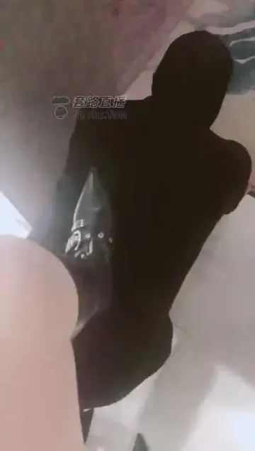 大肥猪 异装初体验