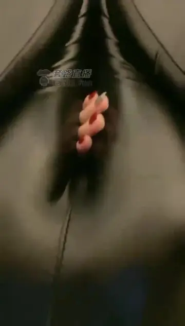 极品美臀羞辱诱惑