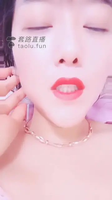 私奴口舌伺候侍寝