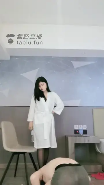 调教 素人被黑丝玩弄了