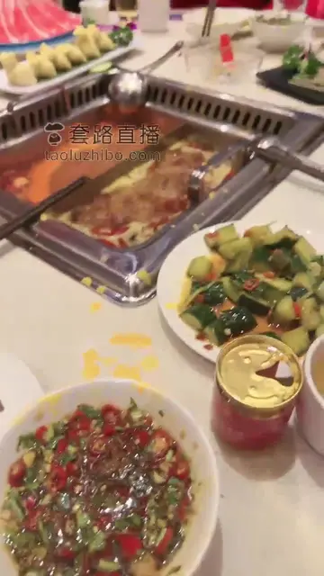 紧张刺激 火锅店里的调教