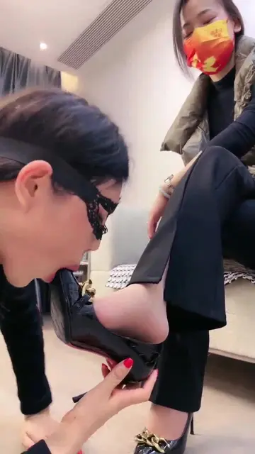 表弟过来犯贱