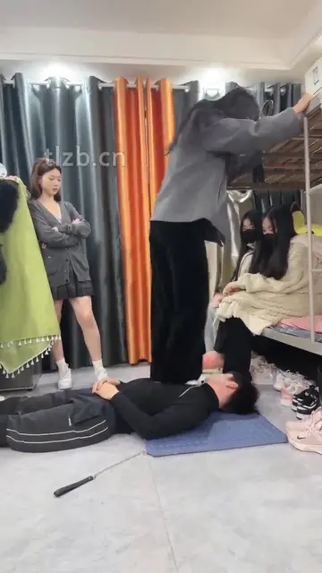 五位学姐 重度虐学弟