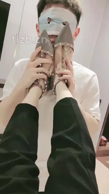 调教 柳钉鞋踩踏