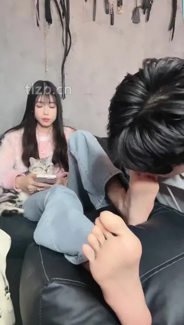 近距离伺候玉足
