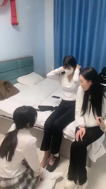 携手调教女奴