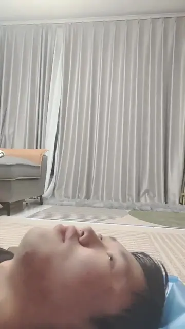 丝袜脚踩踏 深喉 高能调教