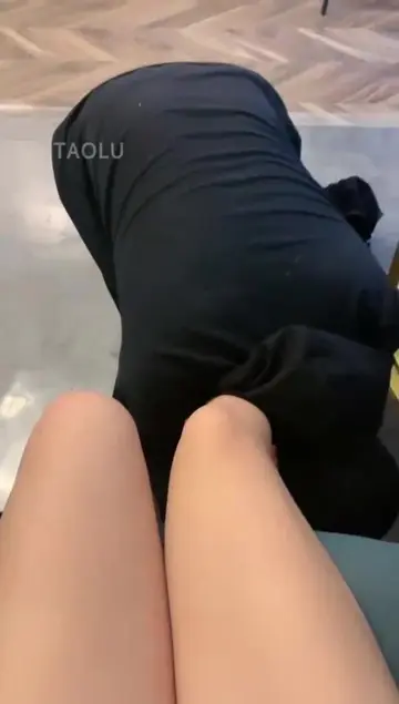 Heavy taste training, serving the queen
