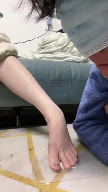 家奴伺候
